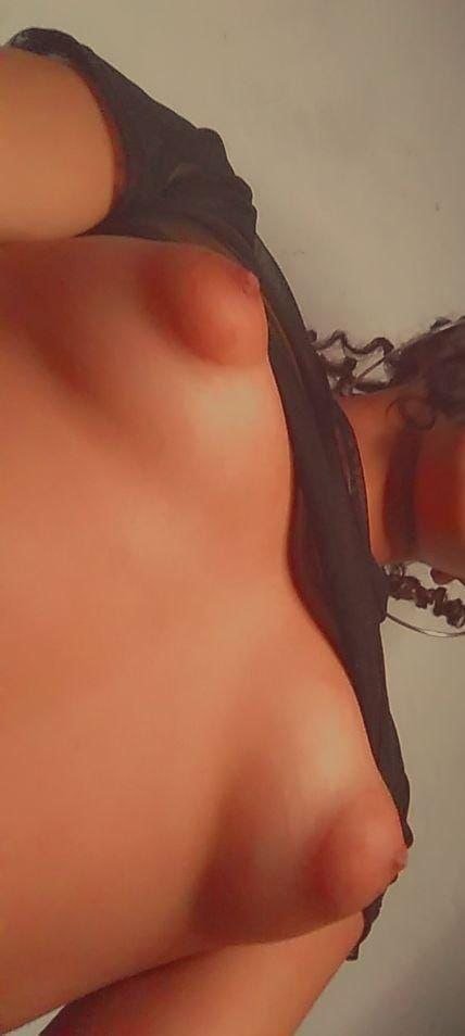 vick - perfect puffy nipples - vitoria santos #brWuhaDR
