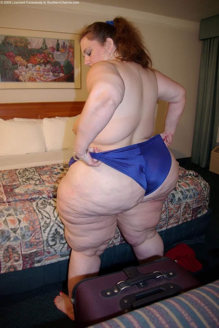 bbw-cajun-in-satin-panties-taking-a-shower-v0-us1k3esu3mf81 #3nQDg4RH