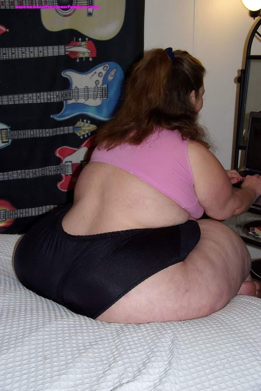 bbw-cajun-in-satin-panties-taking-a-shower-v0-us1k3esu3mf81 #li4BVeET