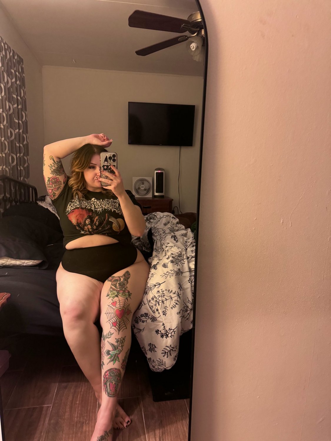 PAWG friends #wmCdFGGD