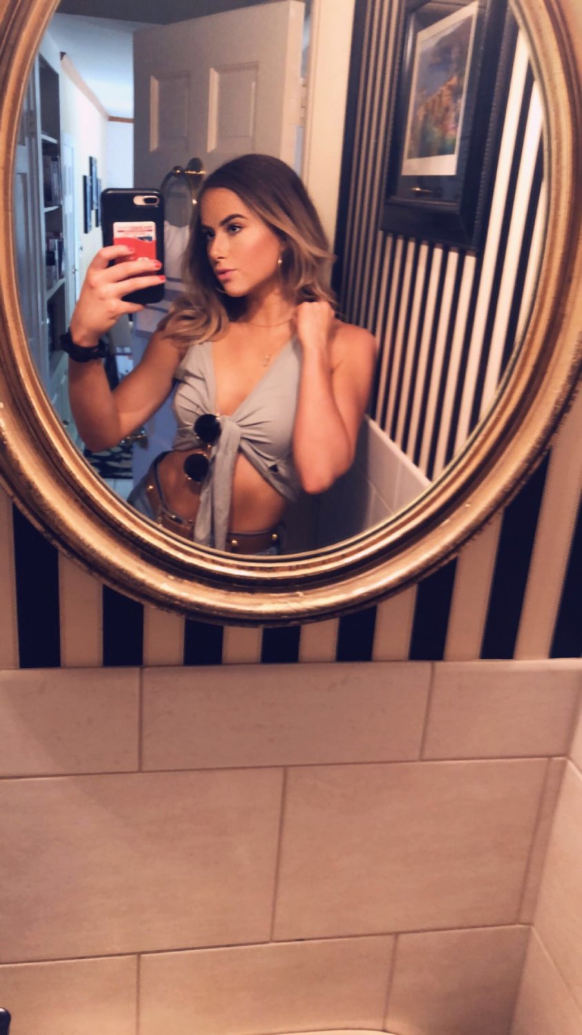 College blonde from Utah #42TlxrYY