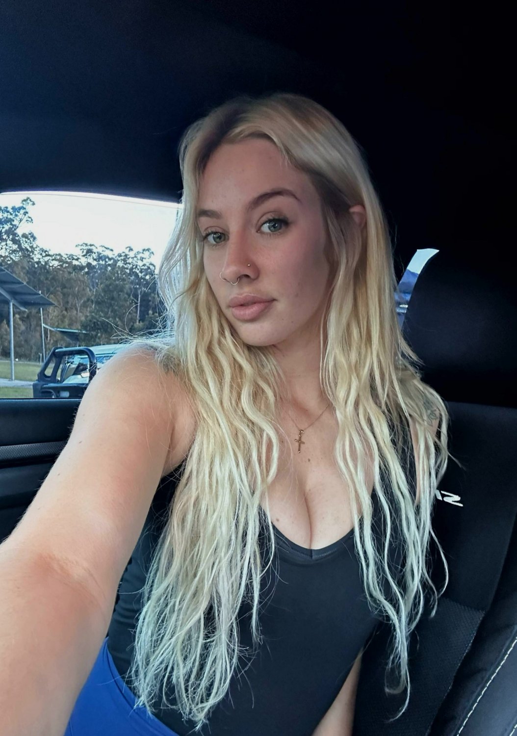 To tame me, I need a massive cock #CMQuNMYr