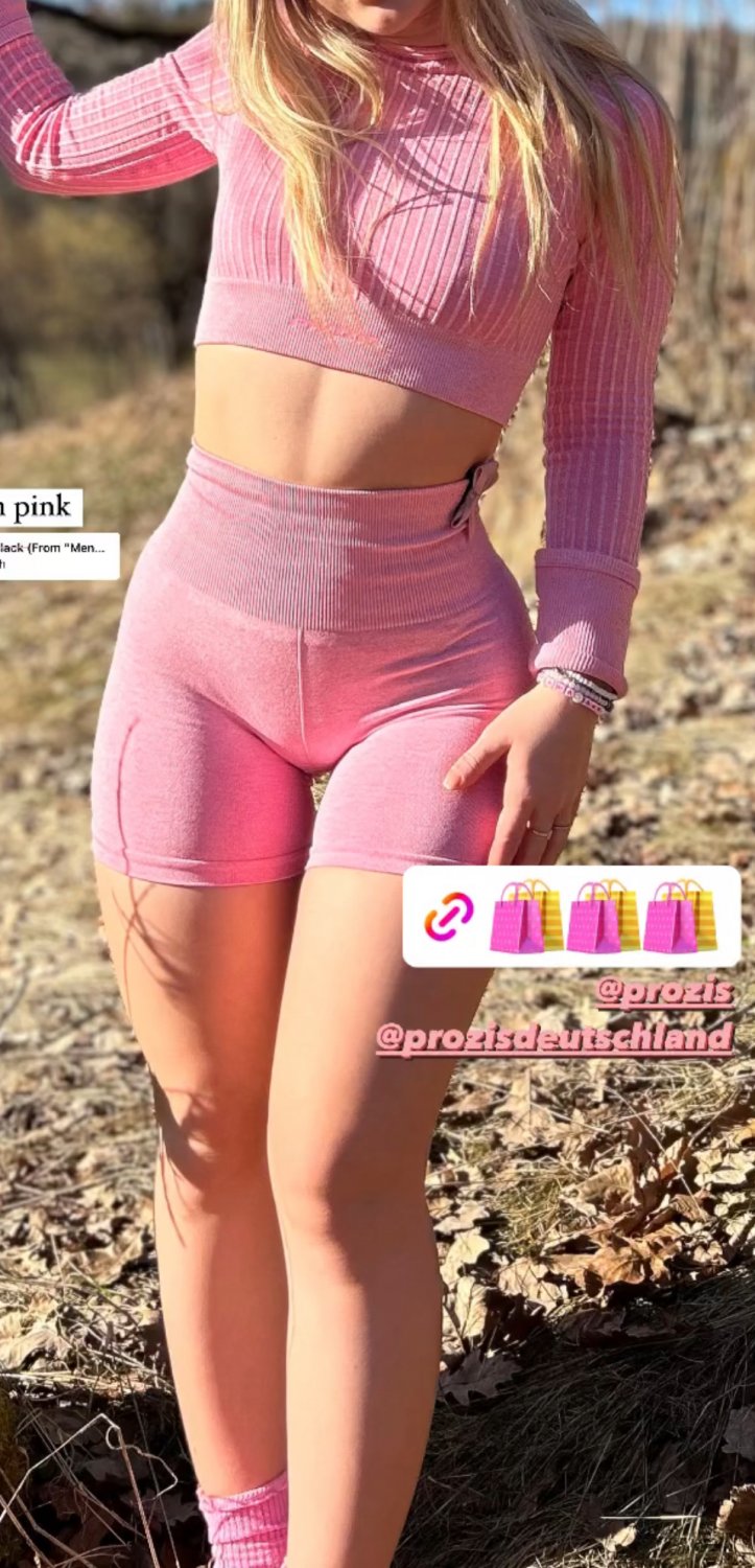 Morena modelo delícia #NFPfoCKs
