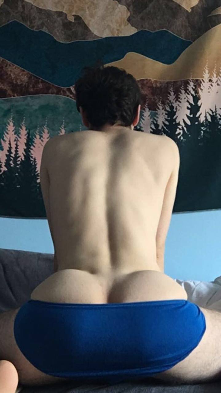 James Conrad (TG: jamie2819) needs to be seen #QJfEdCzL