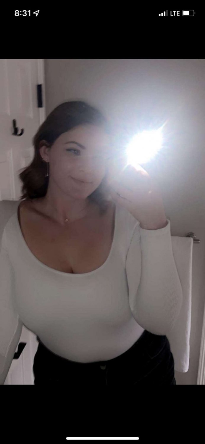 Slut gf Aubrey S cucks her bf on snapchat #BX0kFogi