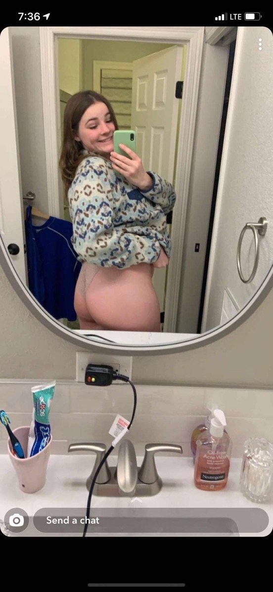 Slut gf Aubrey S cucks her bf on snapchat #YFdI8Knc