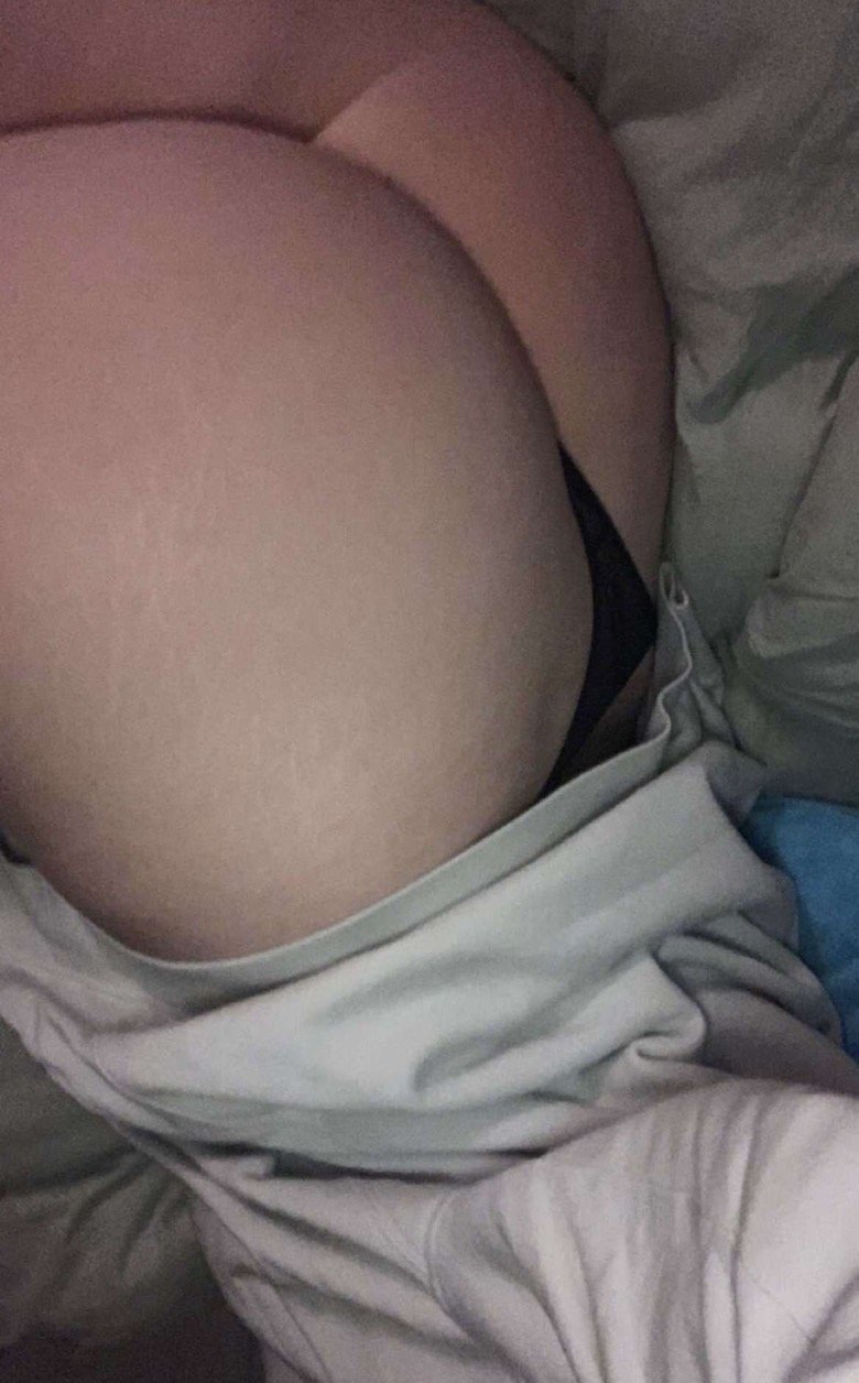 Slut gf Aubrey S cucks her bf on snapchat #vCm06Z9S